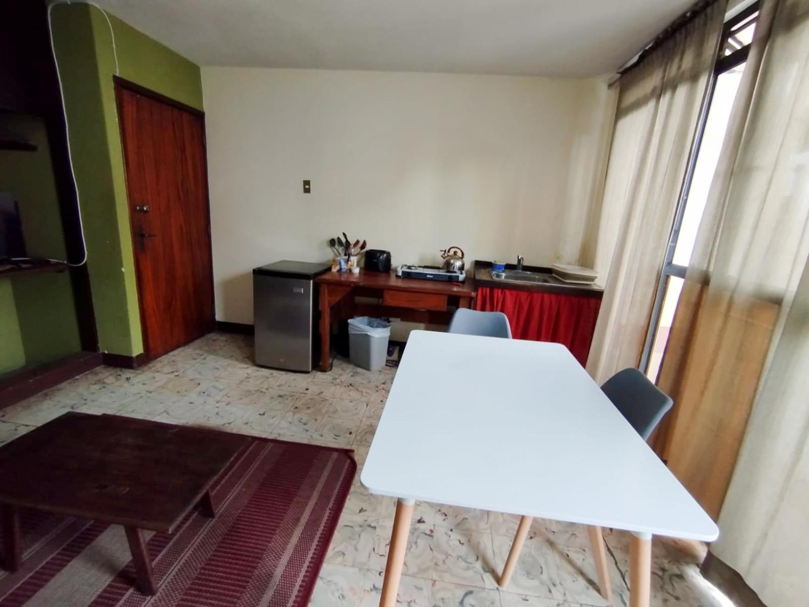Estu Habitaciones Guatemala City Exterior photo